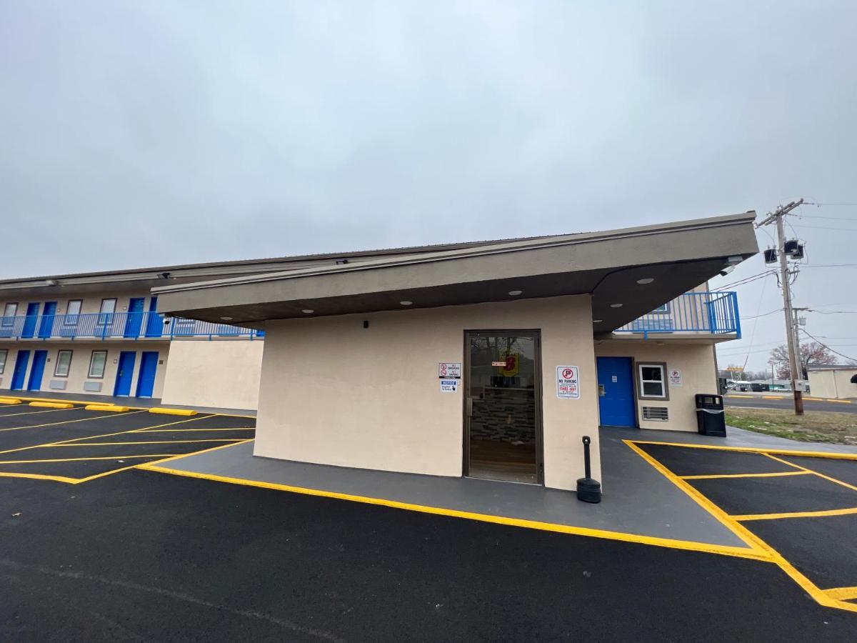 Super 8 By Wyndham Paducah I-24 Exit 4 Hotel Exterior foto